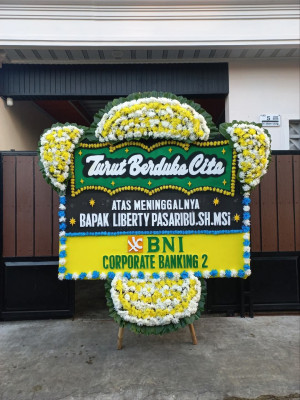Papan Bunga Duka di Manunggang Jae